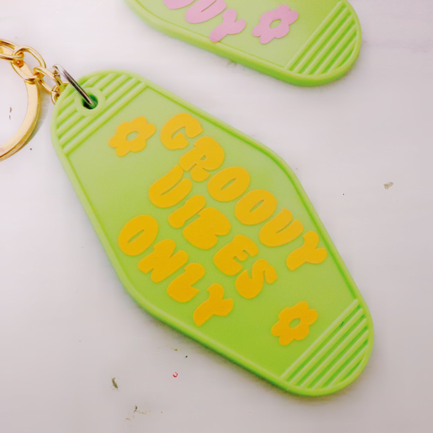 GROOVY VIBES ONLY KEYCHAIN